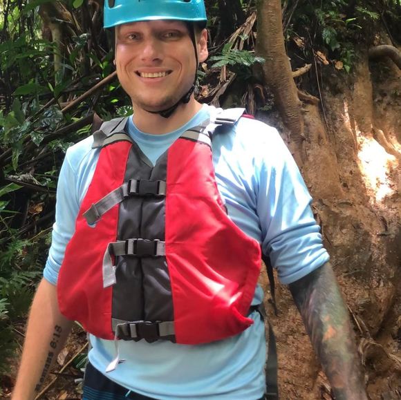 Meet your Posher, Andrew - Picture 1 of 1